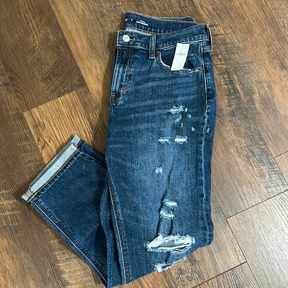 Women’s boyfriend jeans